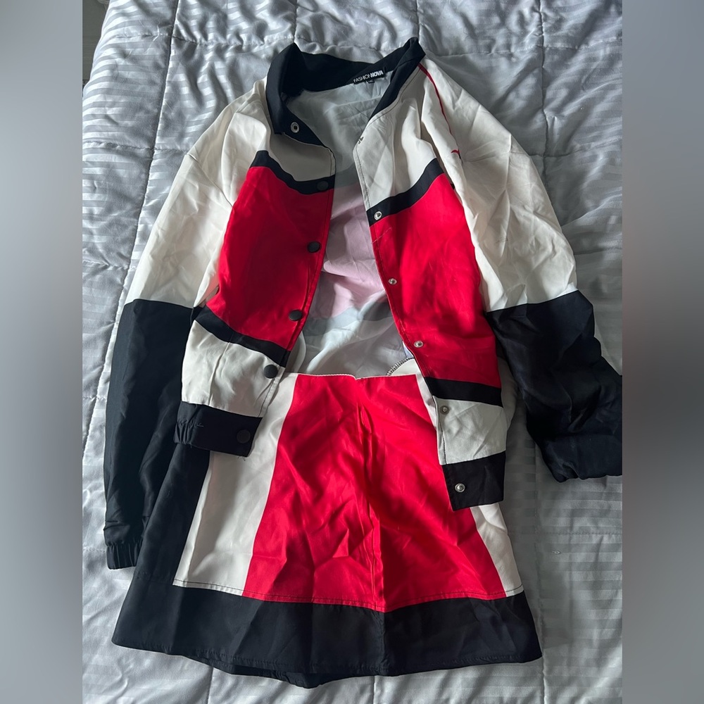 2 piece set - NEVER worn